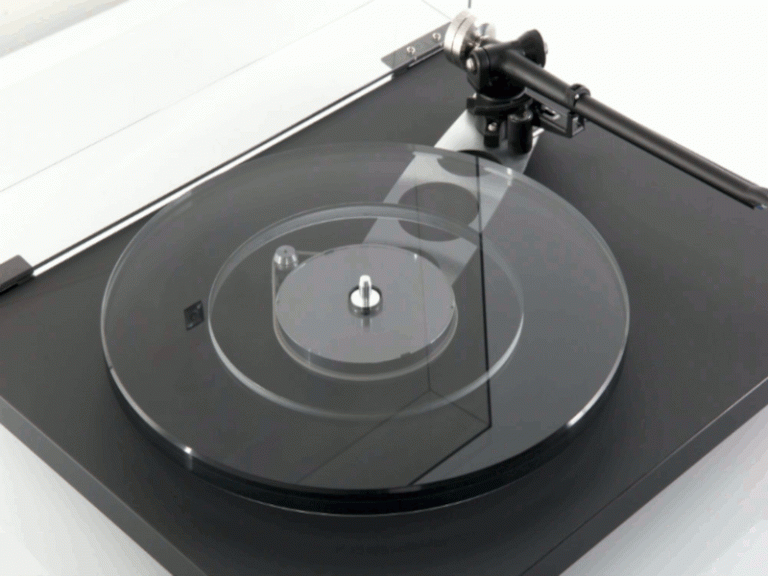 Rega_planar_6_detail